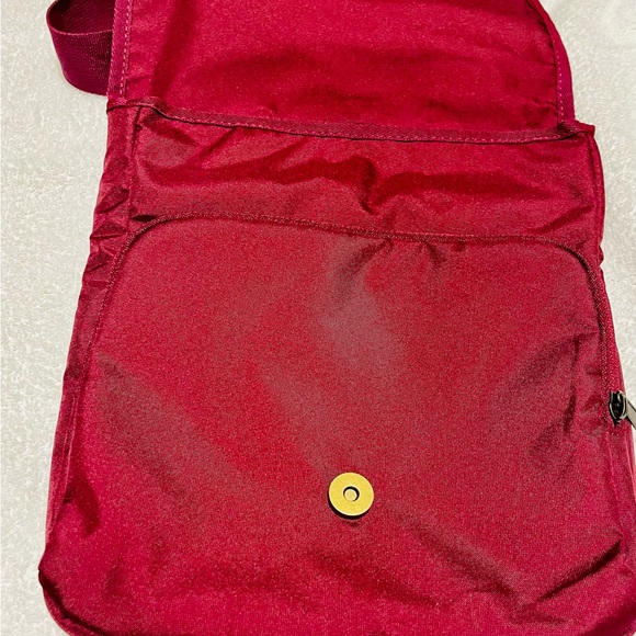 Eddie Bauer travel- messenger bag - new - Picture 3 of 4